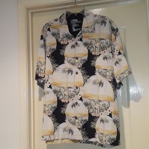 Jamaica Jaxx Men's Button Down Short Sleeve Shirt